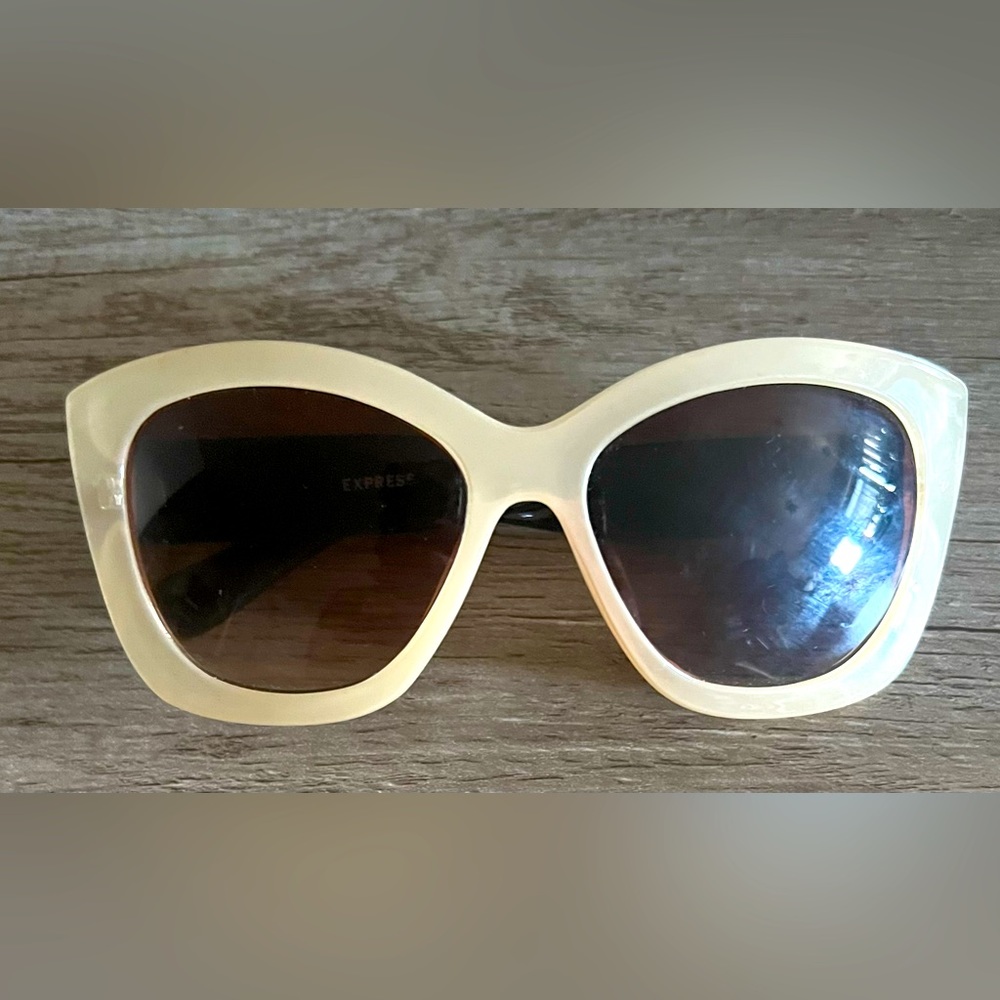 Express Sunglasses